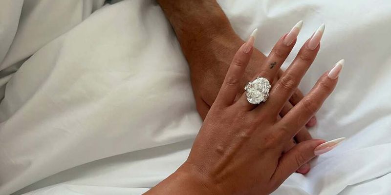 Ronaldo phải mất gần 10 năm mới có thể thực hiện được lời cầu hôn của mình