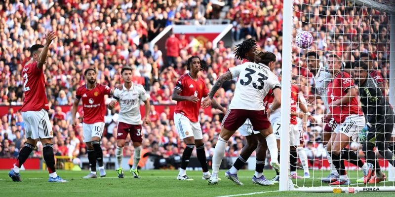 MU mặc dù có khá nhiều cú sút trúng đích nhưng đều bị từ chối